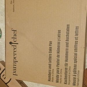 Pampered Chef Numbers and Letter Cake Pan